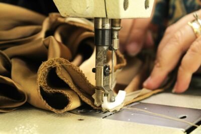 how do clothing manufacturers work